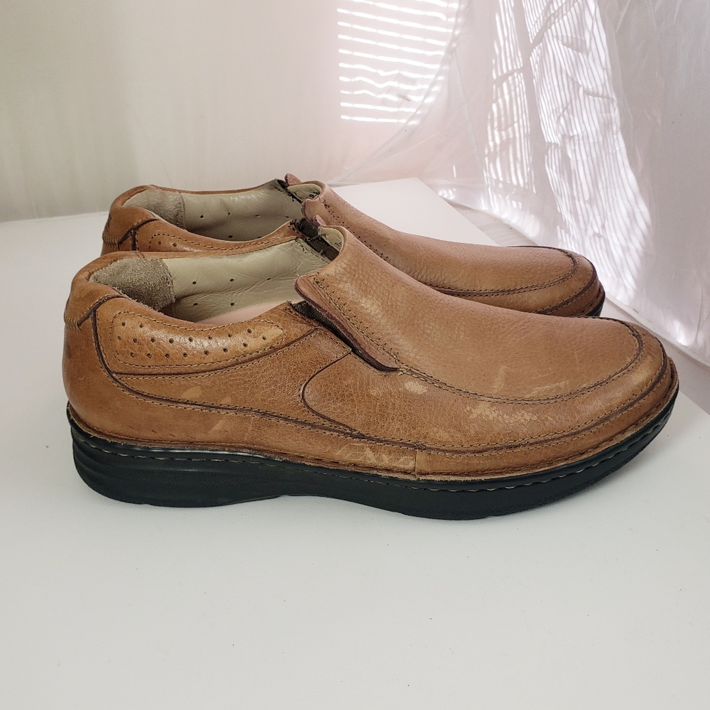 DREW Bexley slip on shoes